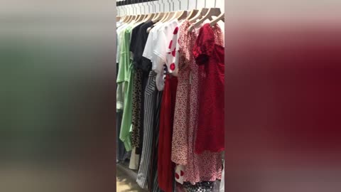 創業之殤 宜昌服裝店38萬投資后的經營困境