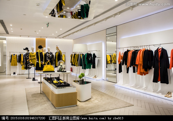 從服裝專賣店到攝影服務(wù) 探索零售百貨與創(chuàng)意行業(yè)的多元融合